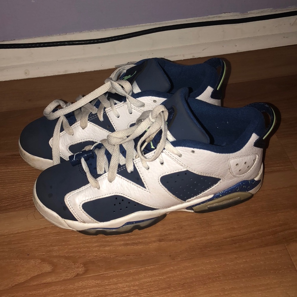Jordan 6s Seahawks